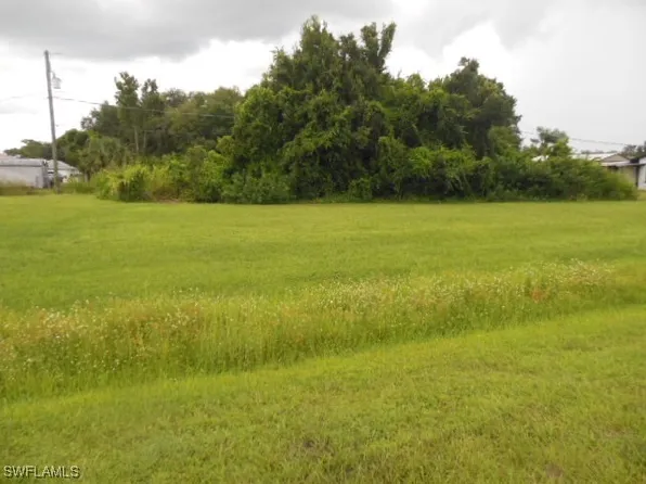 2310 Andros Ave, Fort Myers, FL 33905