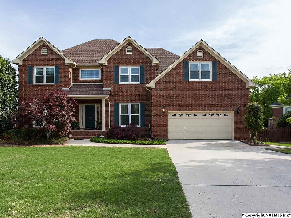 1st image of 121 Lawson Wall Dr