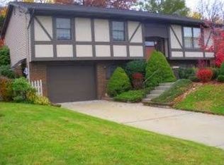 114 Clover Dr, Monaca, PA