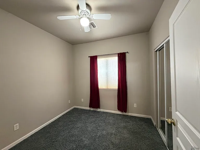 12598 E 46th Dr — Photo 8