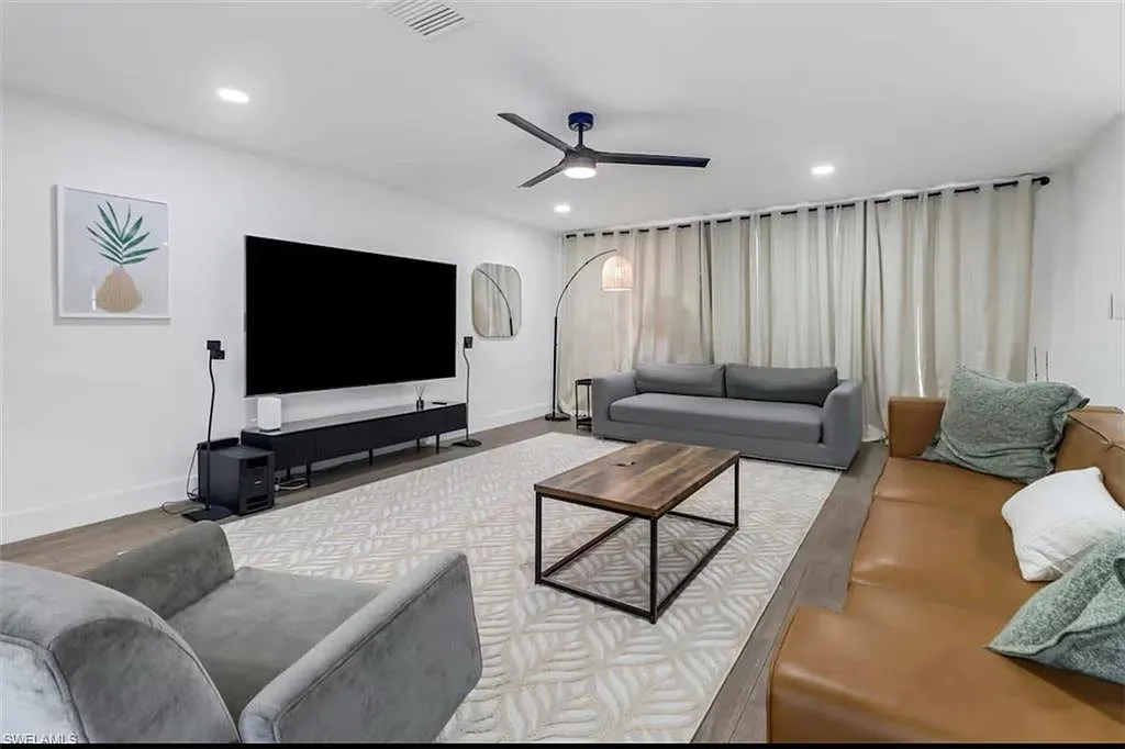 3 bed, 2.0 bath, 1779 sqft, $4,500 — Photo 4