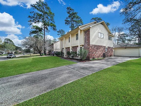 5th image of 8311 Autumn Willow Dr