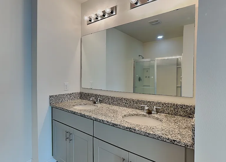 230 Meghan Cir — Photo 10