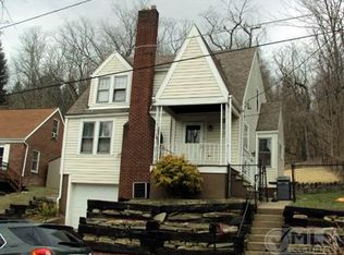 33 Suncrest Ave, Wheeling, WV 26003