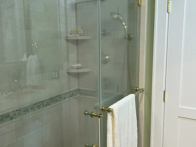 2 Inwood Rd #2 — Photo 21