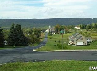 826 Krystal Ln, Danielsville, PA 18038