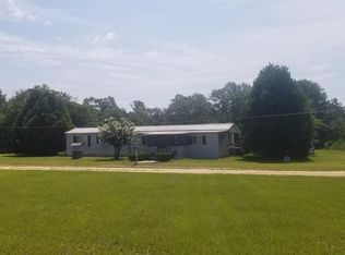 32 Johnston Dr, Eufaula, AL 36027
