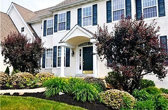 2nd image of 104 Woodview Dr