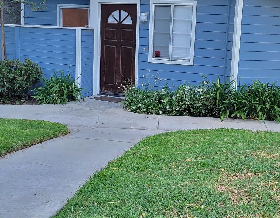 1st image of 26113 Frampton Ave