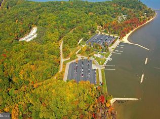 1915 Powells Landing Cir, Woodbridge, VA 22191