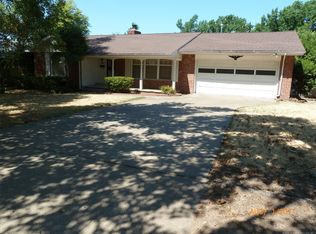 5112 S Columbia Ave, Tulsa, OK 74105