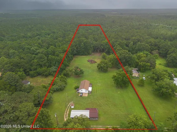 6066 Stacey Ln, Biloxi, MS 39532