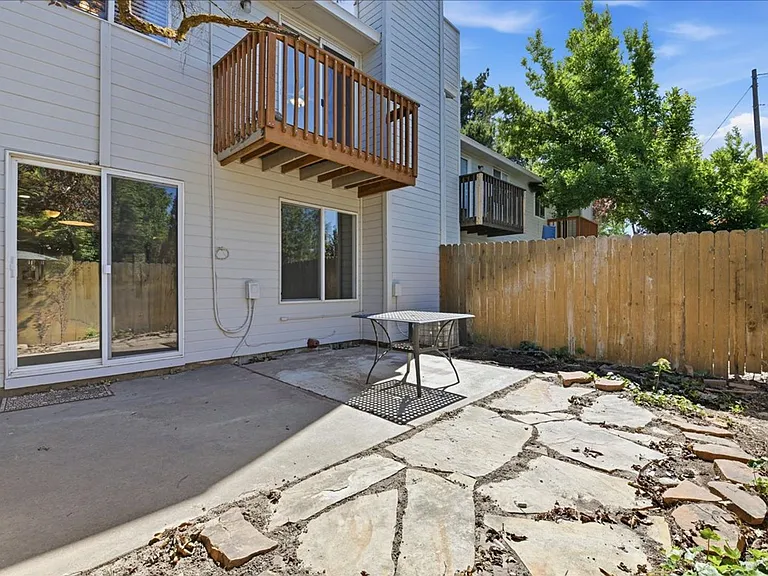186 E Elwood Ln — Photo 31