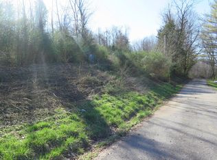 130 Sunset Cir, Byrdstown, TN 38549