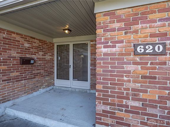 5th image of 620 Clareridge Ln