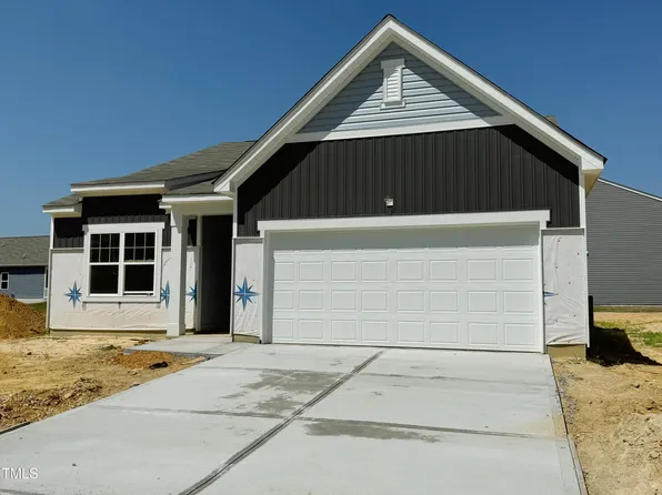 101 N Keatts Winner Ct, Clayton, NC 27520