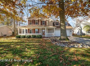 7769 Teaberry Dr, Freeland, MI 48623