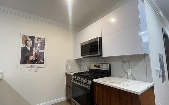 3rd image of 72 Cottage St #3