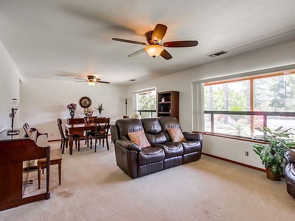 4th image of 24206 Cerro Vista Way