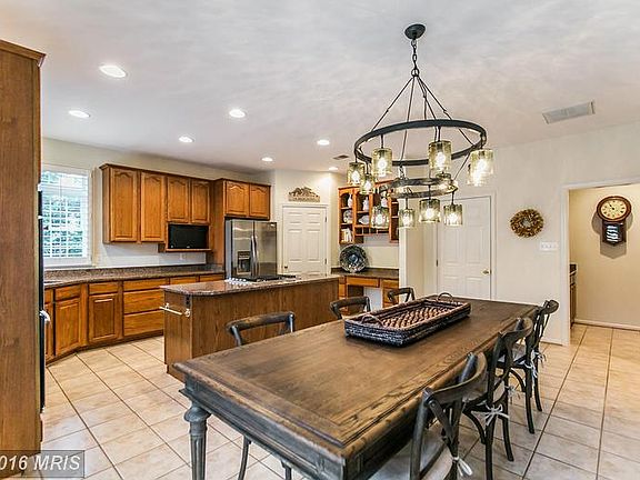 Kitchen big enough for a large farm table