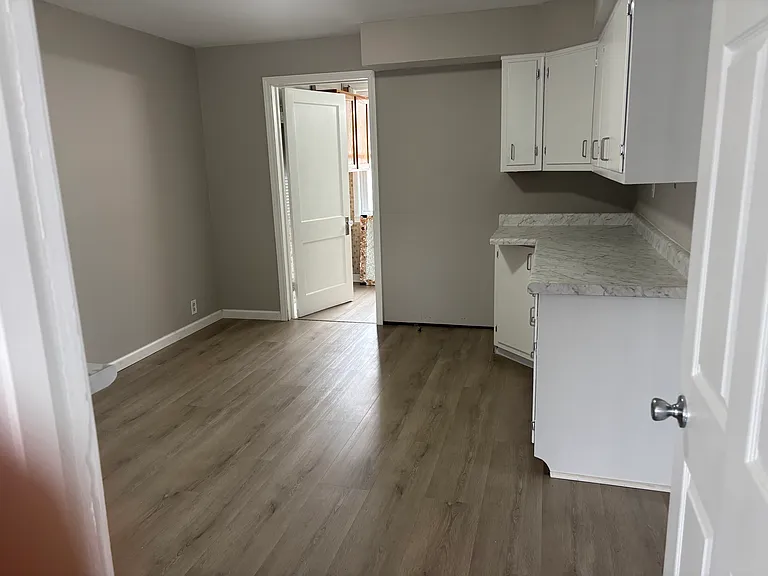 263 Koch St — Photo 5