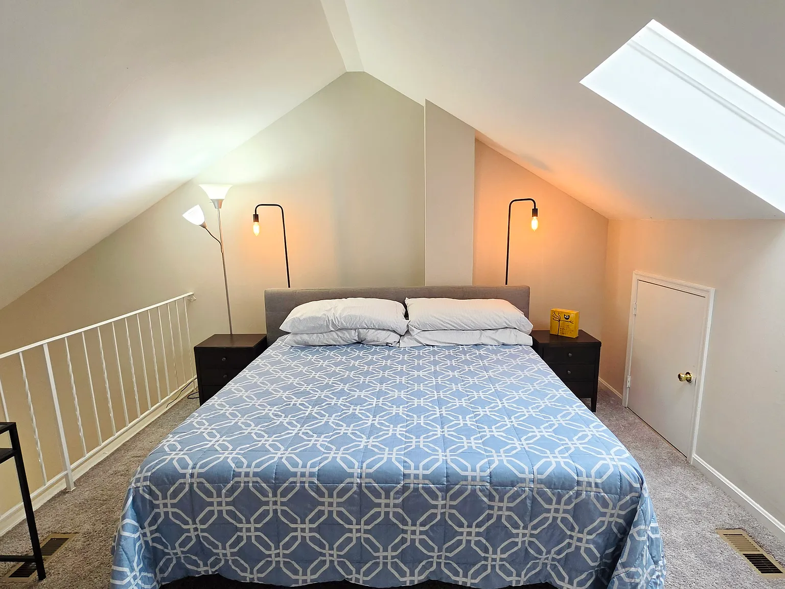 1 bed, 1020 sqft, $1,200 — Photo 4