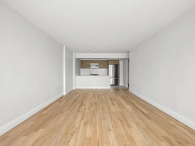 360 E 65th St #10H — Photo 3