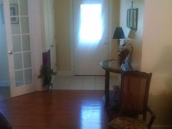 3rd image of 107 Cimarron Dr
