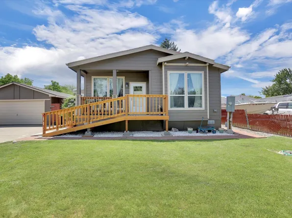 19214 E Buckeye Ave, Otis Orchards, WA 99027