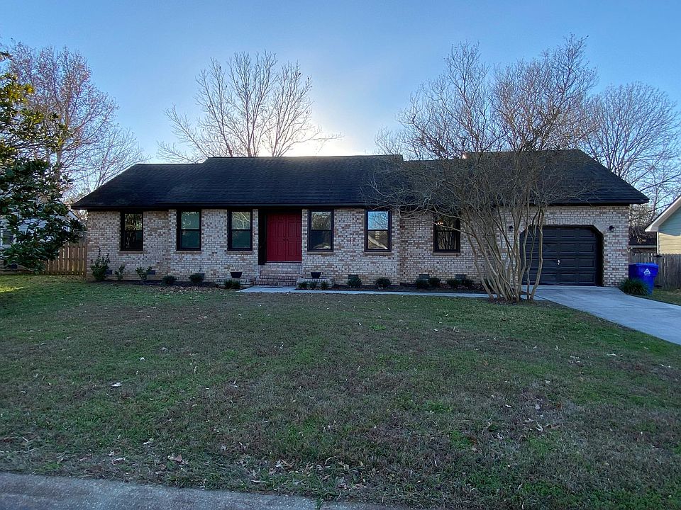 1st image of 1529 Candlewood Dr