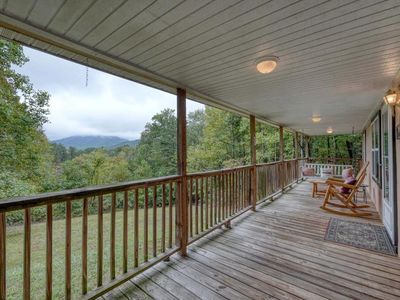 73 Petticoat Jct, Hayesville, NC, 28904