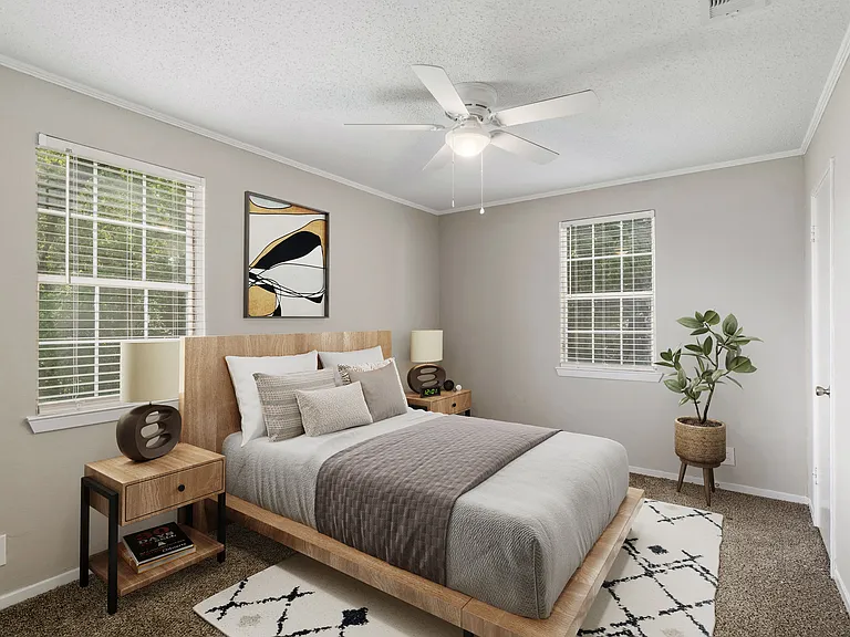 Midtown Oaks Townhomes — Photo 3