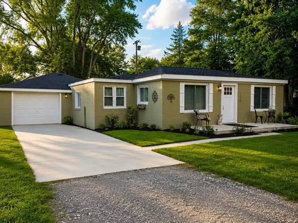 7354 Byron Rd, Lexington, MI 48450