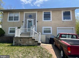 175 Village Dr, Barnegat, NJ 08005