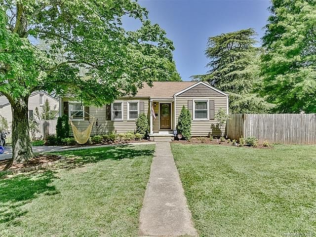 1st image of 665 Melbourne Ct