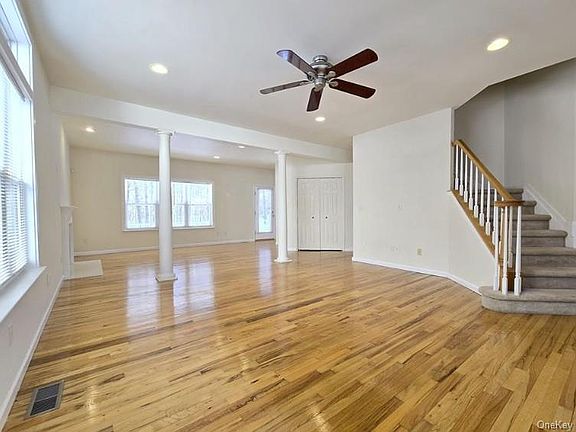 2nd image of 63 Sunflower Ridge Rd