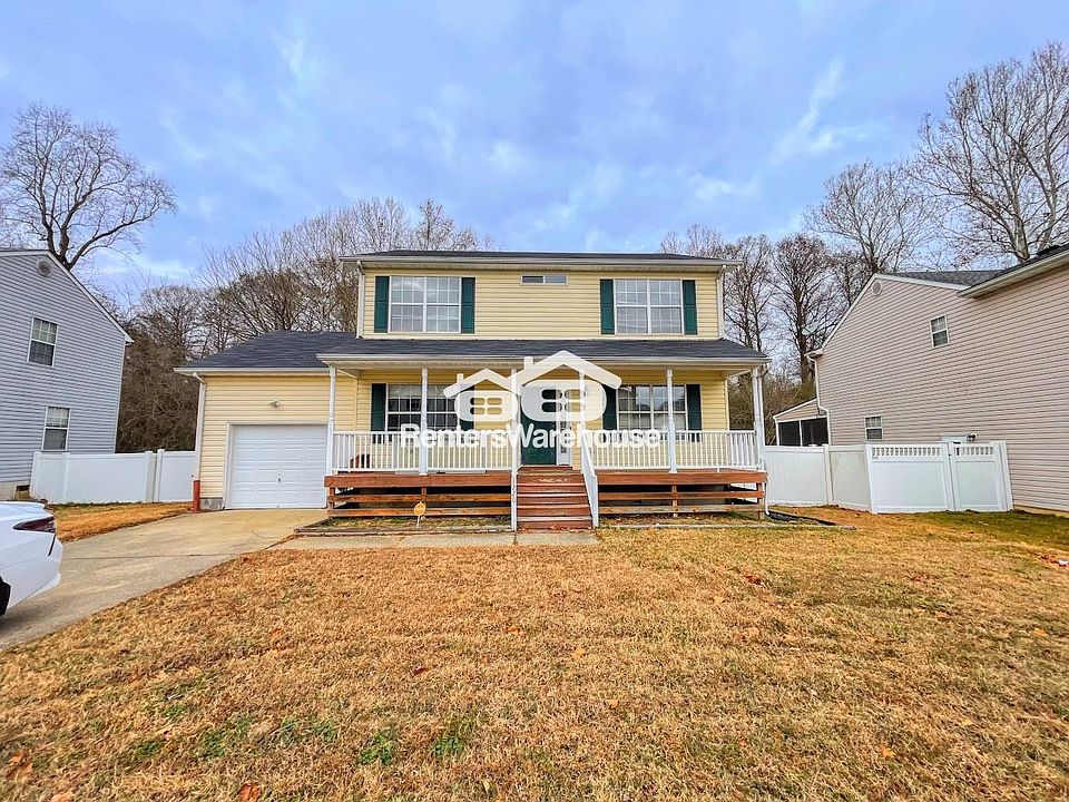 1st image of 1220 Woods Edge Cir