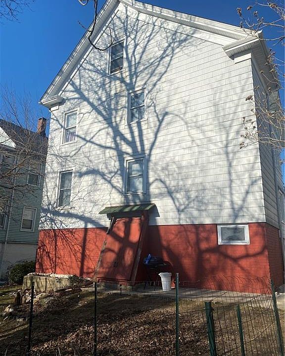 58 West Street