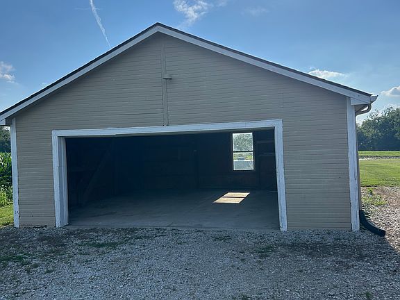 3rd image of 7466 S State Road 75 #2