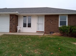 2033 Alhambra Ct #B, Anderson, IN 46013
