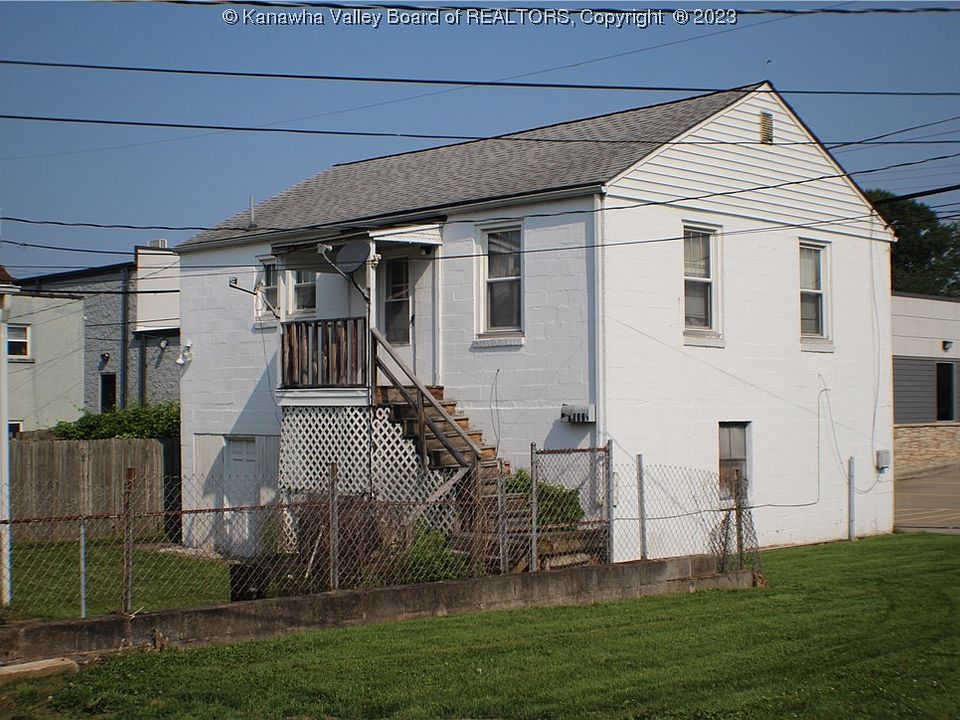 2nd image of 5004 Kentucky St