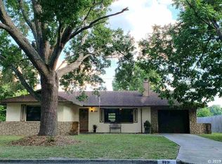 8031 SW 13th Rd, Gainesville, FL 32607