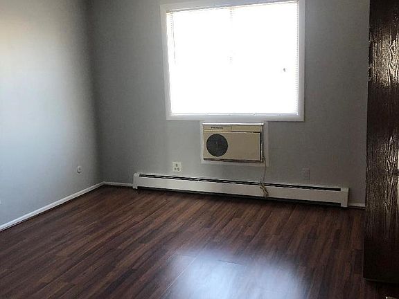 5th image of 3512 Salem Walk #A1
