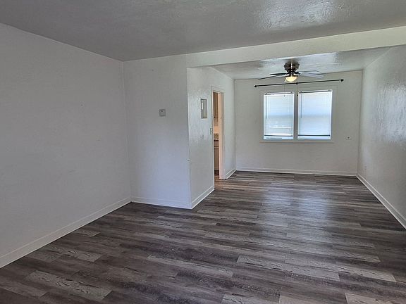 2nd image of 460 N Washington St