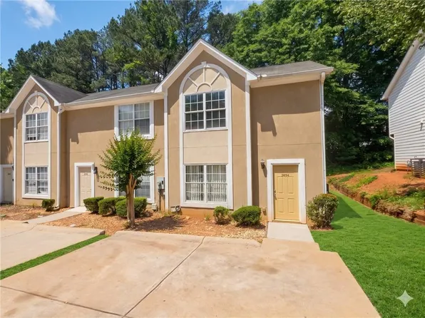 3054 Fields Dr, Lithonia, GA 30038