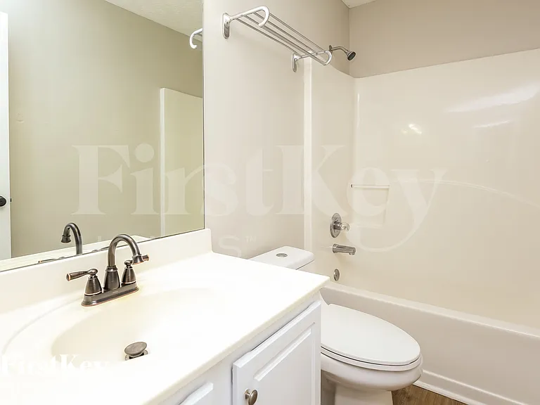 6217 Turnberry Ln — Photo 16