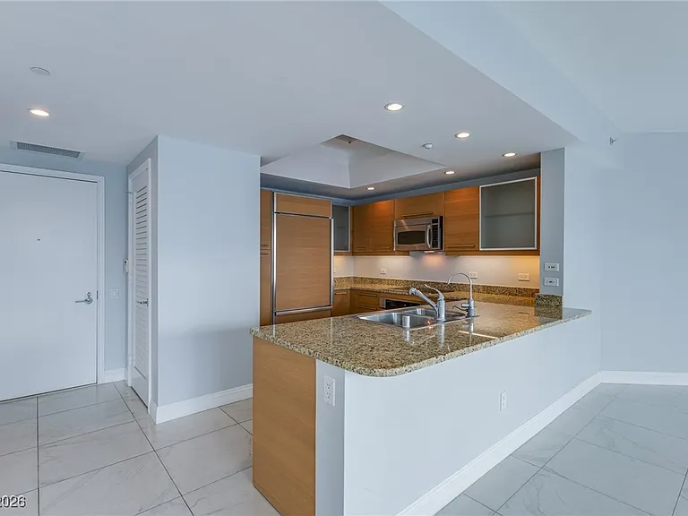 222 Karen Ave #3804 — Photo 15