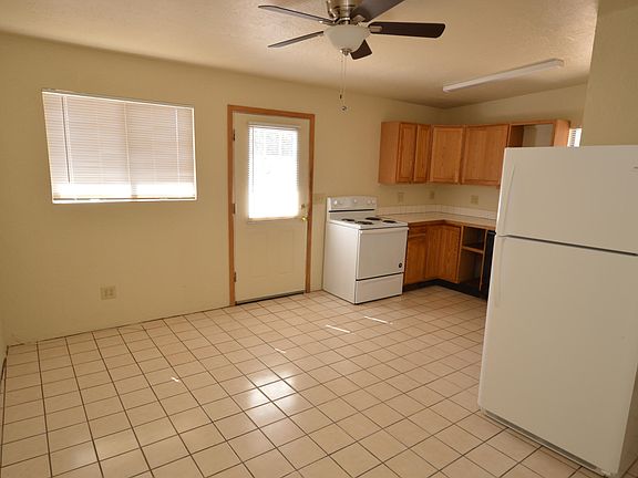 5th image of 4443 E 4th Ave #2