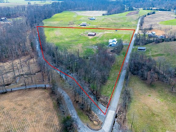 5th image of 153 Lewis Rd