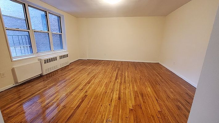 1st image of 14325 41st Ave APT 605